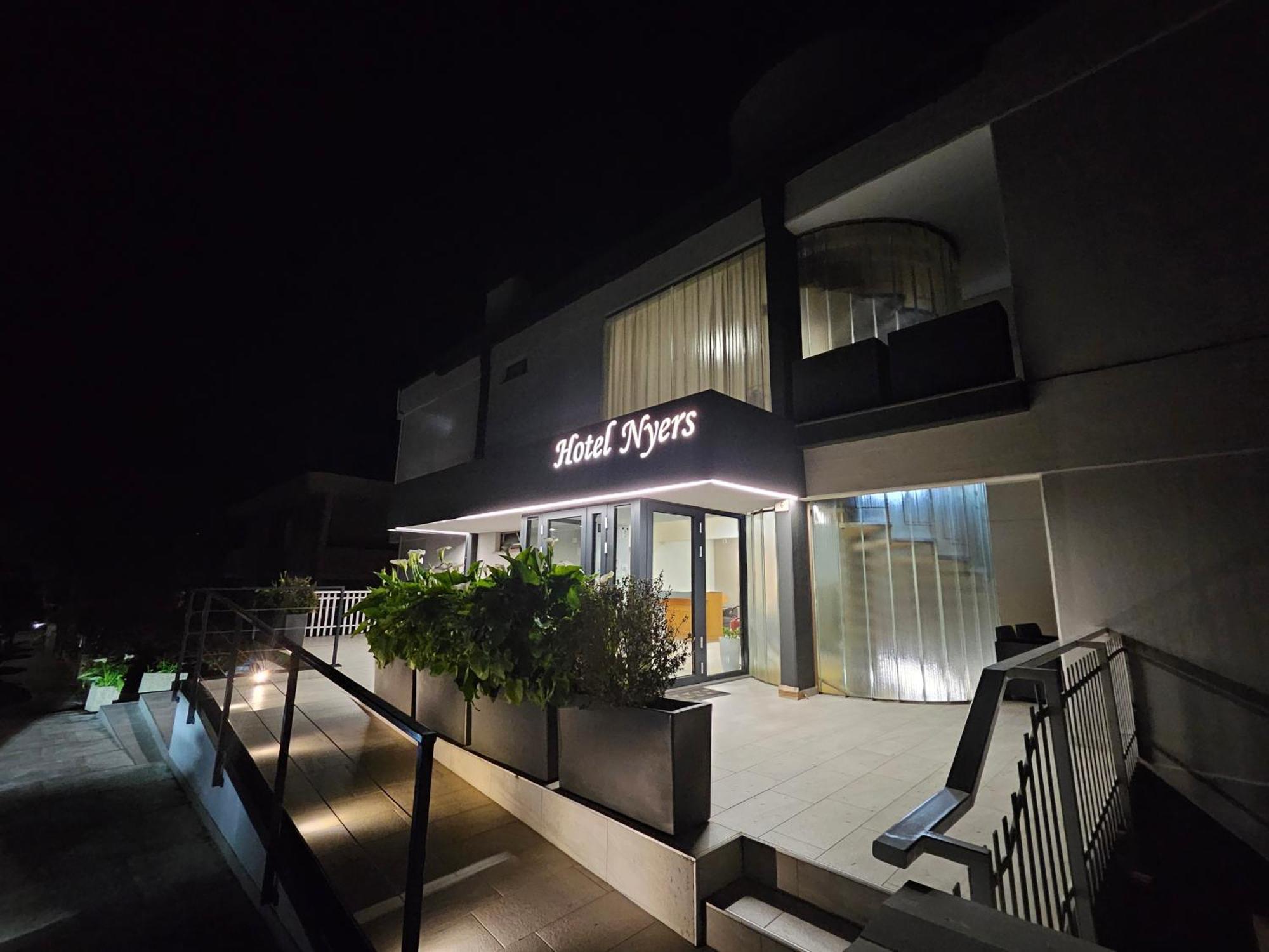 Albergo Nyers Perugia Dış mekan fotoğraf