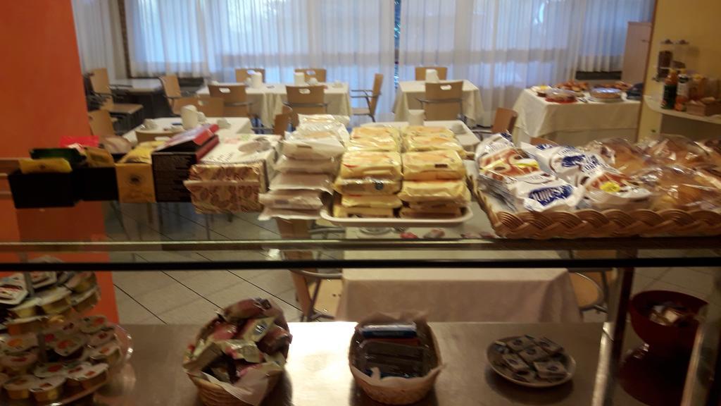 Albergo Nyers Perugia Dış mekan fotoğraf