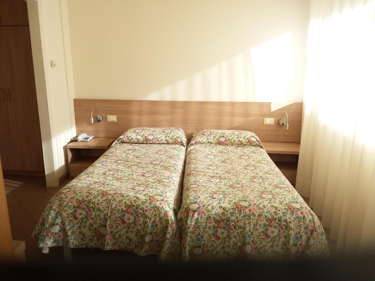 Albergo Nyers Perugia Dış mekan fotoğraf