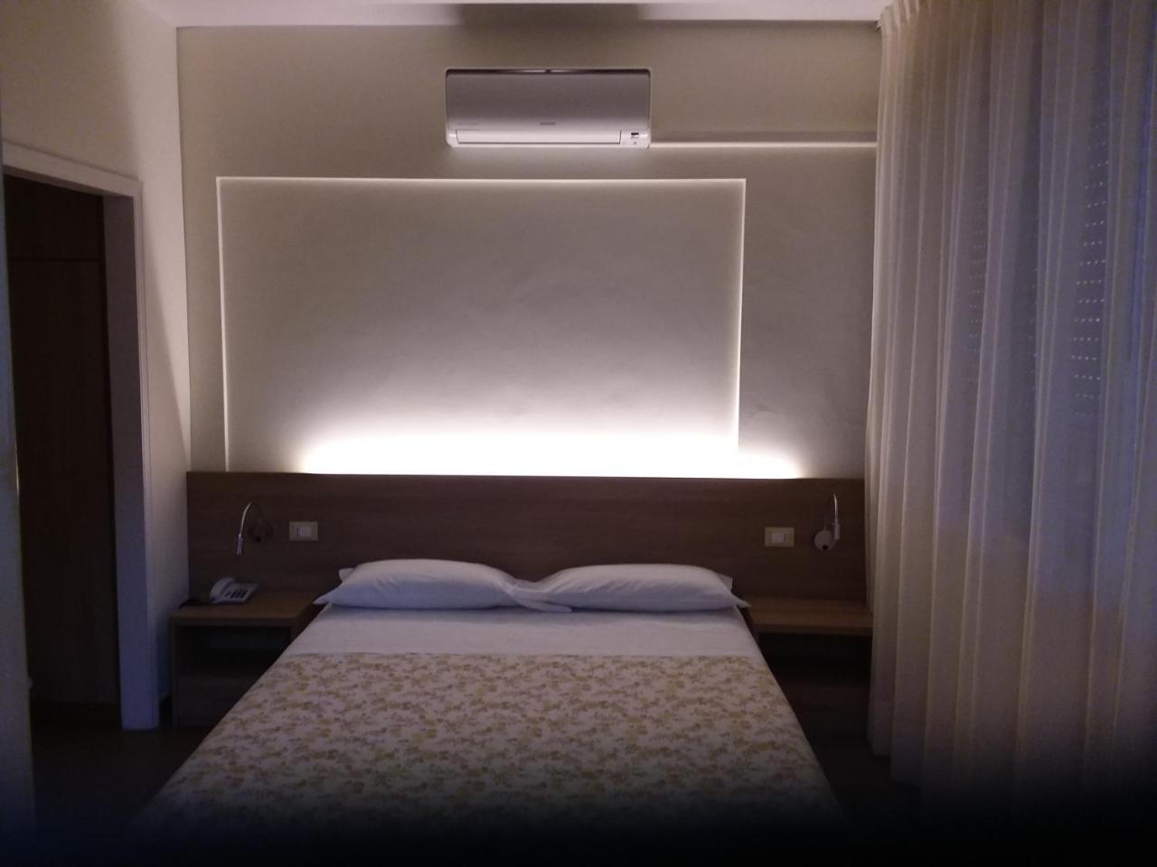 Albergo Nyers Perugia Dış mekan fotoğraf